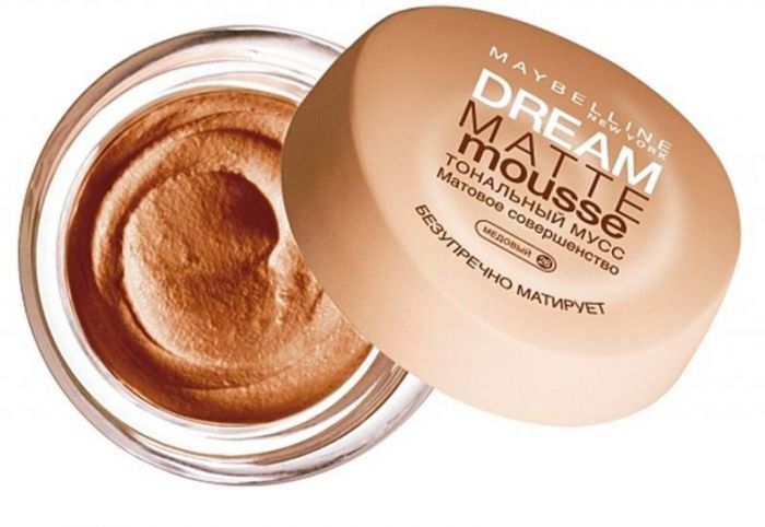 Тональный крем Мейбелин Dream Matte Mousse тон 026 Медовый 18 мл 1 шт.