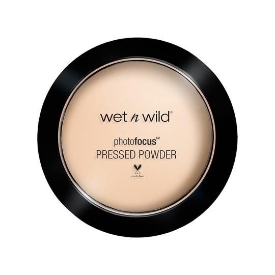 Wet n Wild Пудра компактная Photo Focus Pressed Powder E821e warm light 1 шт.